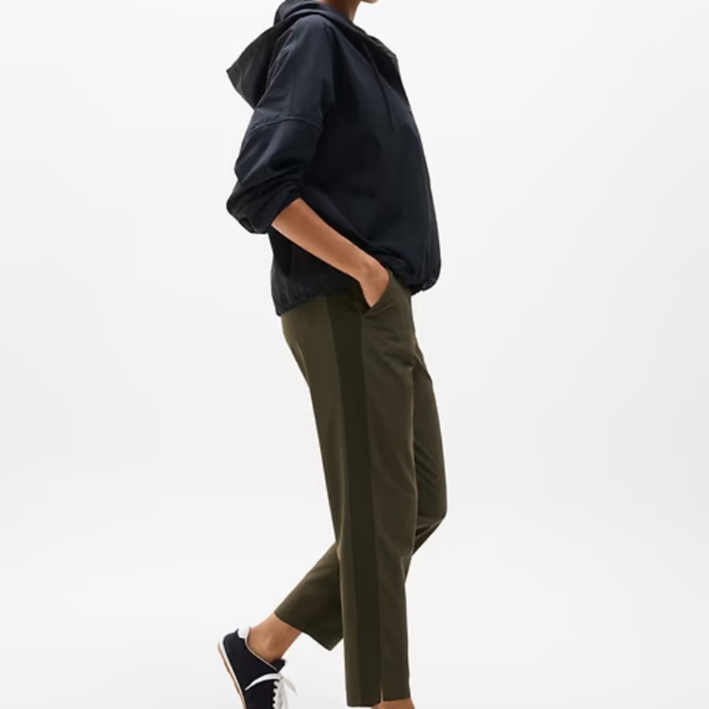 Athleta Brooklyn Mid rise Green ankle Pant